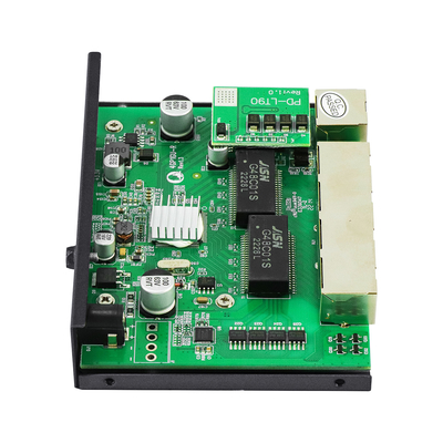 4 Port Gigabit POE Genişletici Ticari Sınıf 60W PD Uplink PoE Af / At IP Kameralar için