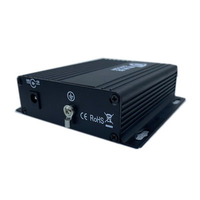 3U Raf 1 Kanal Analog Video Bnc'den Fiber Ortam Dönüştürücüye 5km Çok Modlu Fiber Üzerinde