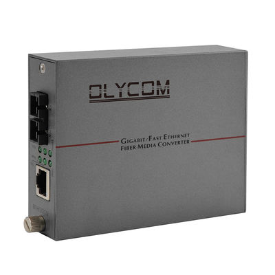 30W PoE Medya Dönüştürücü Gigabit Fiber Optic Ethernet Rack Mounted Duplex SC Port AC Giriş