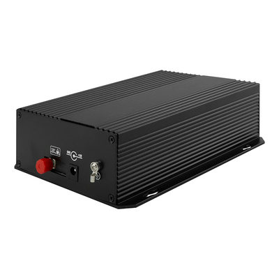 8 Bağlantı Noktalı BNC Video Verileri Ethernet Fiber Ortam Dönüştürücü DC12V Bağımsız Tip